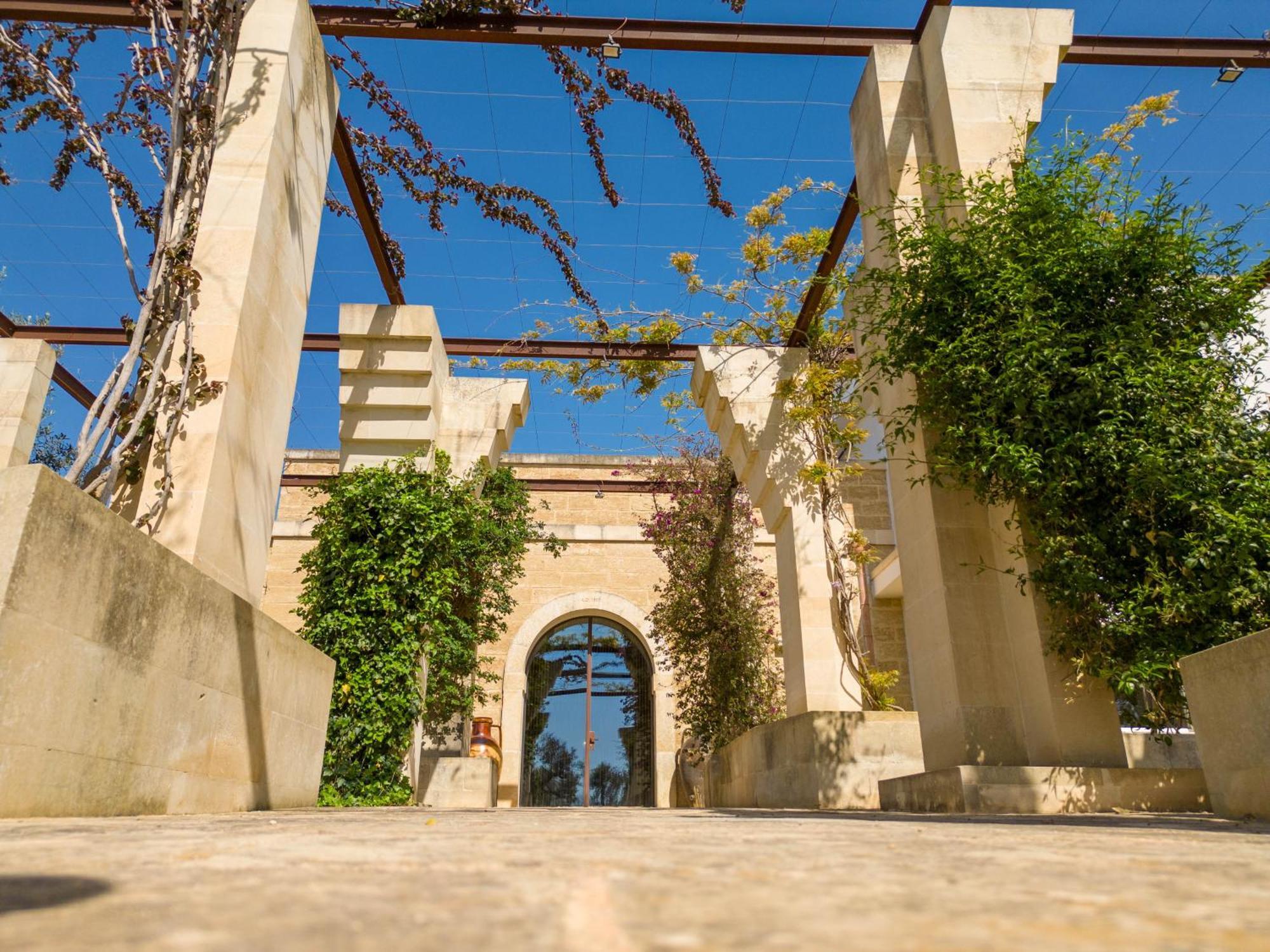 Secolario Masseria Del Viverbene Palmariggi エクステリア 写真